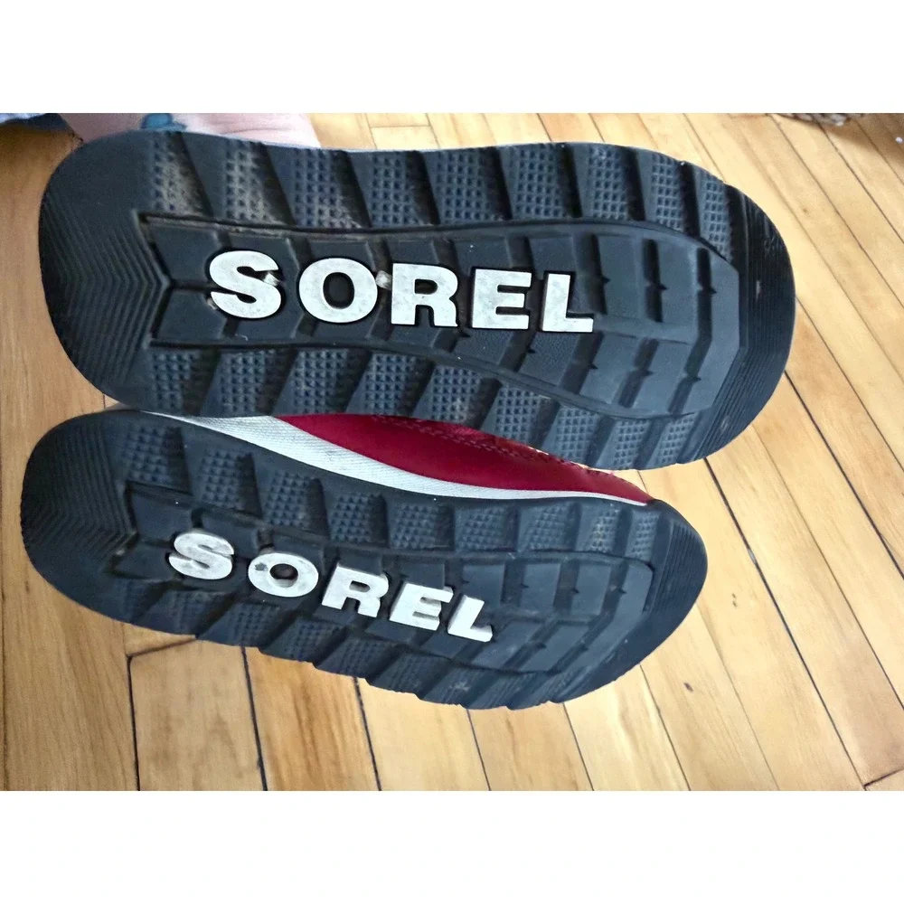Sorel pink Whitney II‎ youth snow boots